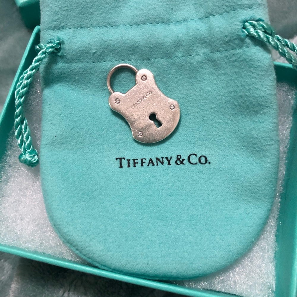 🔴SOLD🔴Tiffany and co authentic